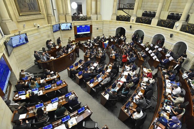 Foto: Senado. La Plenaria del Senado aprobó el artículo 13 del proyecto de Reforma estableciendo que el recargo nocturno comenzará a las 7:00 p.m.