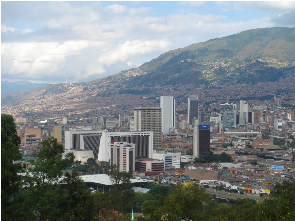 Medellín es referente global en el mercado de rentas cortas al ingresar al ranking de los 100 principales mercados de Airbnb.