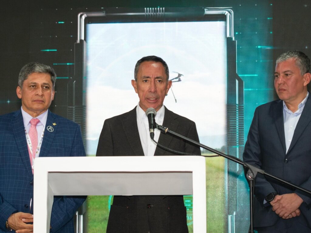 Foto: Ecopetrol. Ecopetrol permitirá optimizar el suministro de gasolina de aviación (Jet A1) para el Aeropuerto Internacional El Dorado.