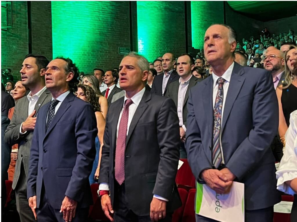 El Teatro Metropolitano José Gutiérrez Gómez de Medellín se engalanó para conmemorar los 70 años de Empresas Públicas de Medellín (EPM).