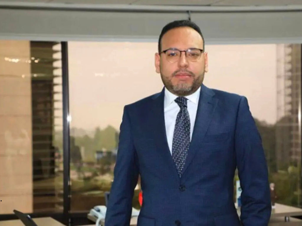 En la imagen aparece el saliente ministro de las TIC Julián Molina