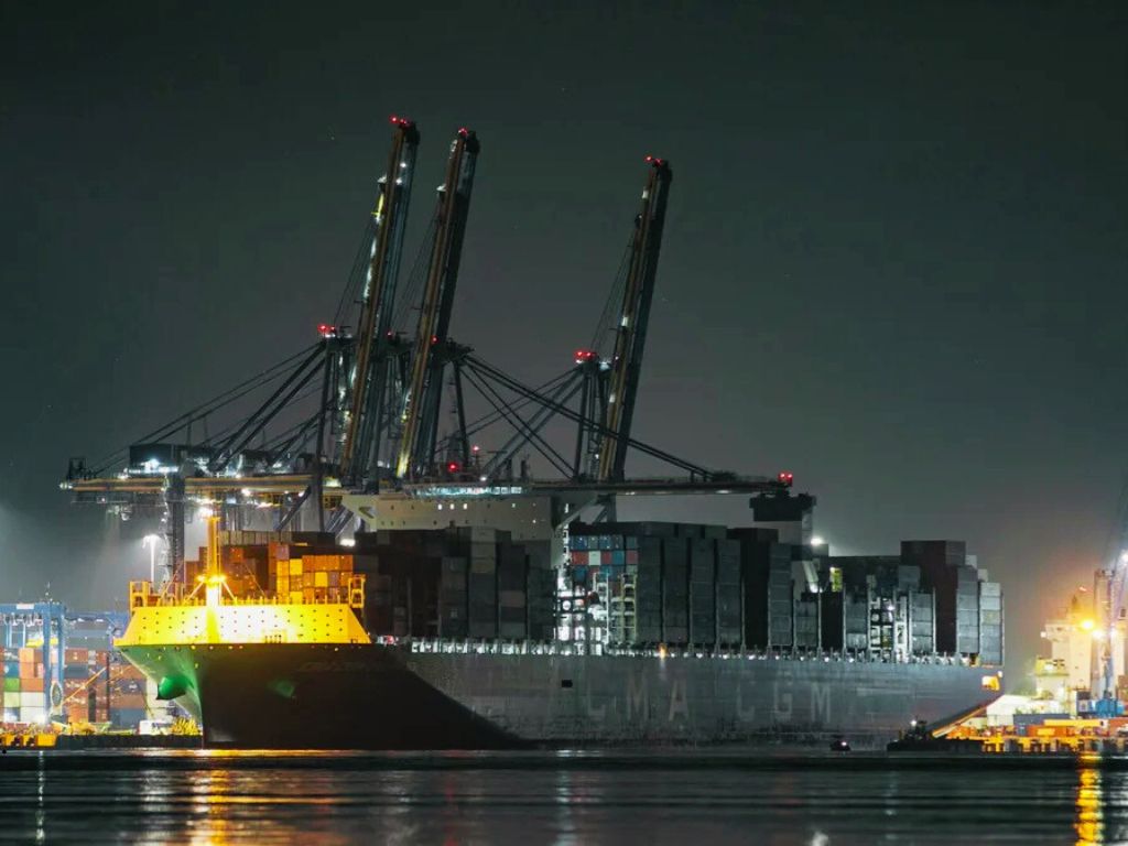 El primer tren del Metro de Bogotá tocó suelo colombiano este martes, 2 de septiembre, tras llegar al puerto de Cartagena.
