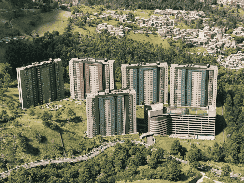 Foto: Constructora Contex. La Constructora antioqueña Contex lidera transformación en un sector que devora recursos y emite el 39% de las emisiones globales de CO₂.