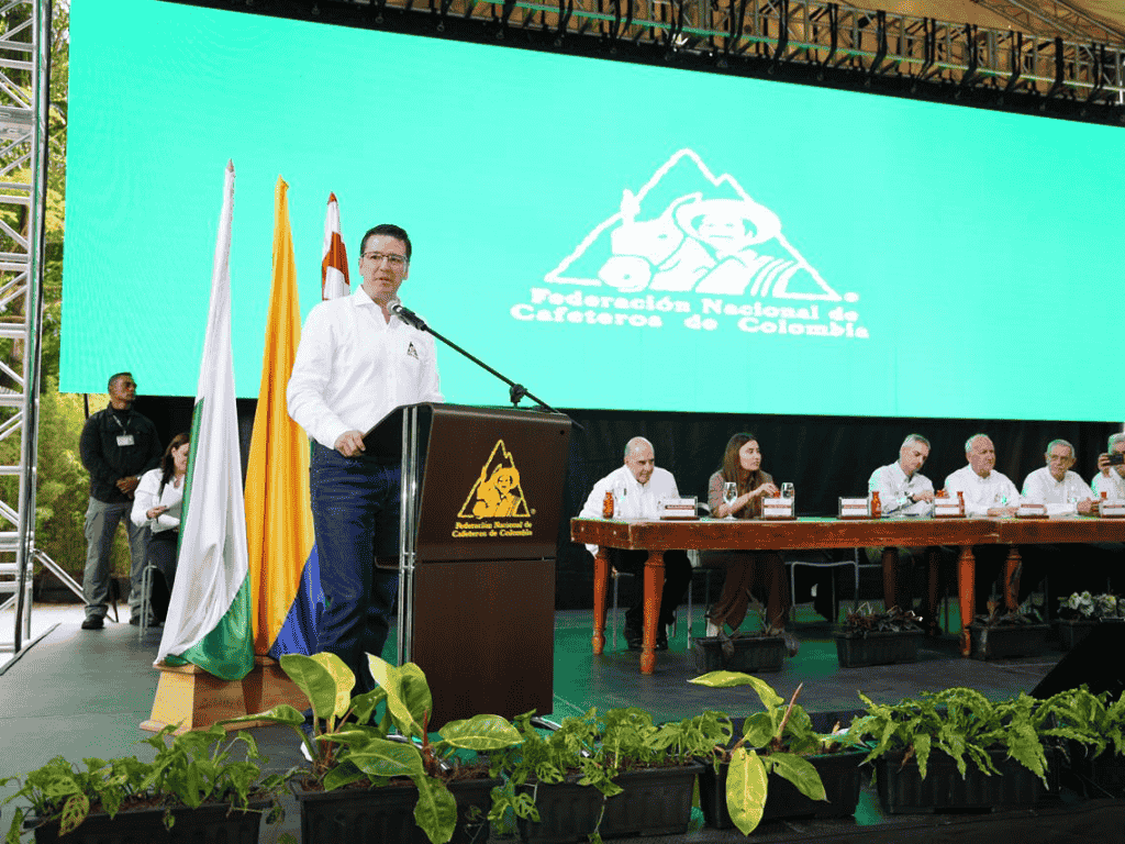 Foto: Fedecafé. La caficultura de Colombia cierra un año con una producción de 14,8 millones de sacos de café entre octubre de 2024 y septiembre de 2025