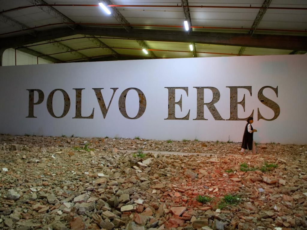 Foto: Gobernación. La Bienal Internacional de Arte de Antioquia y Medellín (BI_AM) irrumpió con fuerza en el antiguo edificio de Coltabaco.