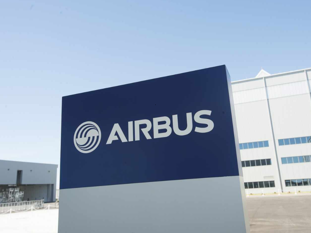 Foto: Airbus. Airbus emitió este viernes una alerta de emergencia que podría paralizar temporalmente más de la mitad de su flota activa de la familia A320.