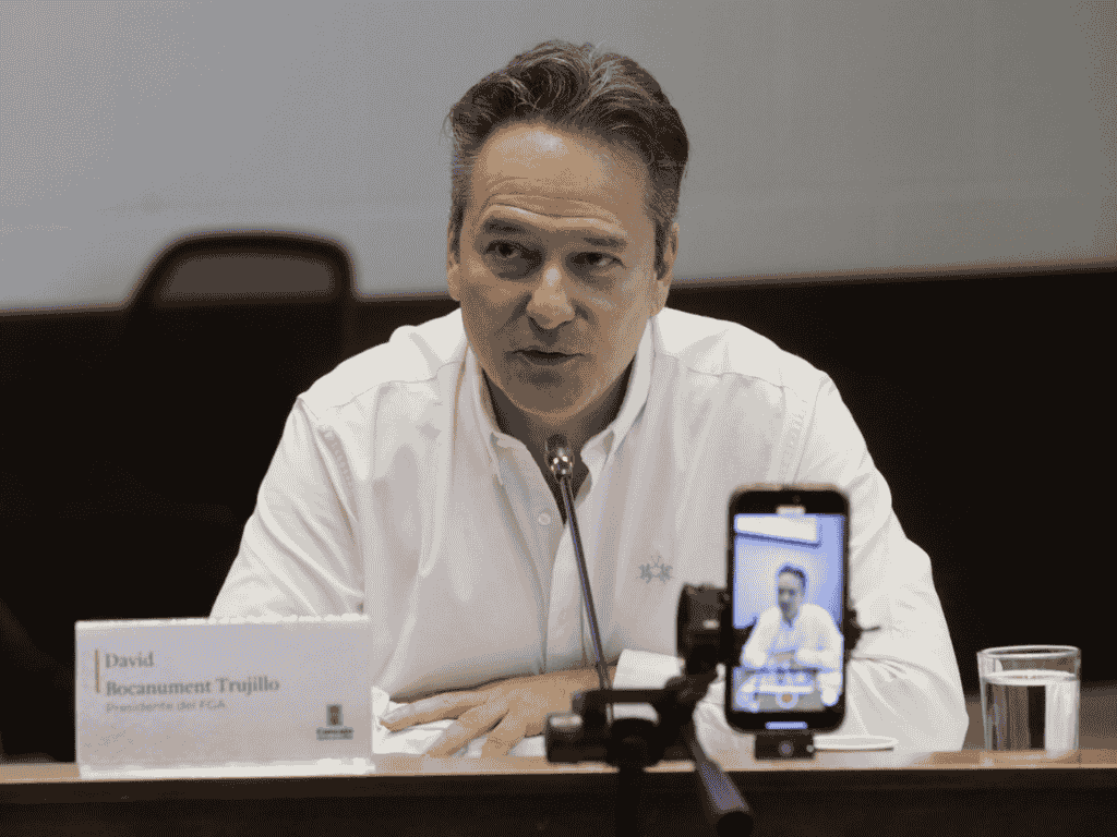 En la imagen aparece David Bocanument Trujillo, presidente del Fondo de Garantías de Antioquia.
