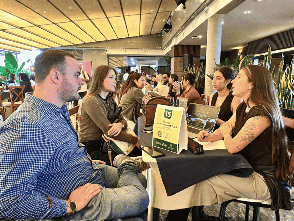 Foto: Alcaldía de Medellín. Medellín organizó una rueda de encadenamiento que conecta a 15 oferentes del sector entretenimiento con 30 compradores.