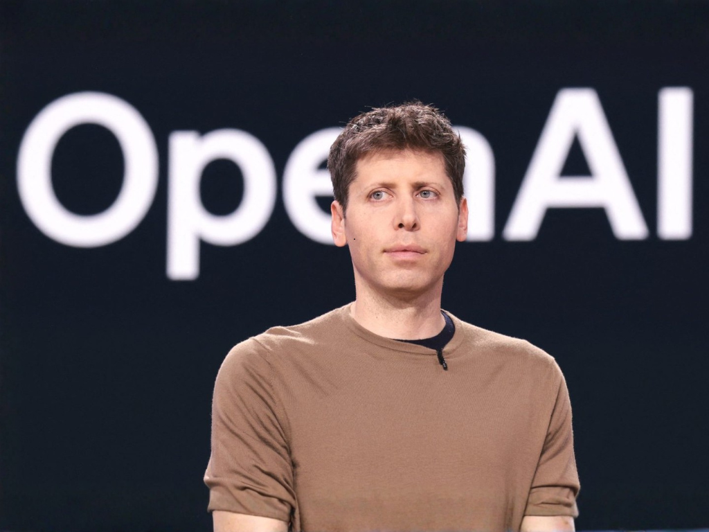 Foto: Cortesía. Sam Altman, CEO de OpenAI, encendió el debate en la industria tecnológica al admitir abiertamente que Google representa la principal amenaza.
