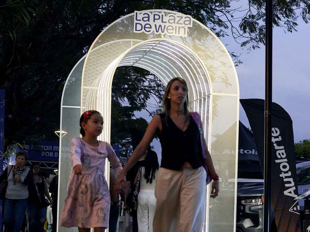 Foto: Cortesía. La Universidad EAFIT se transforma en el epicentro del emprendimiento con la Plaza de Wein, con marcas emergenteshasta el 21 de diciembre.