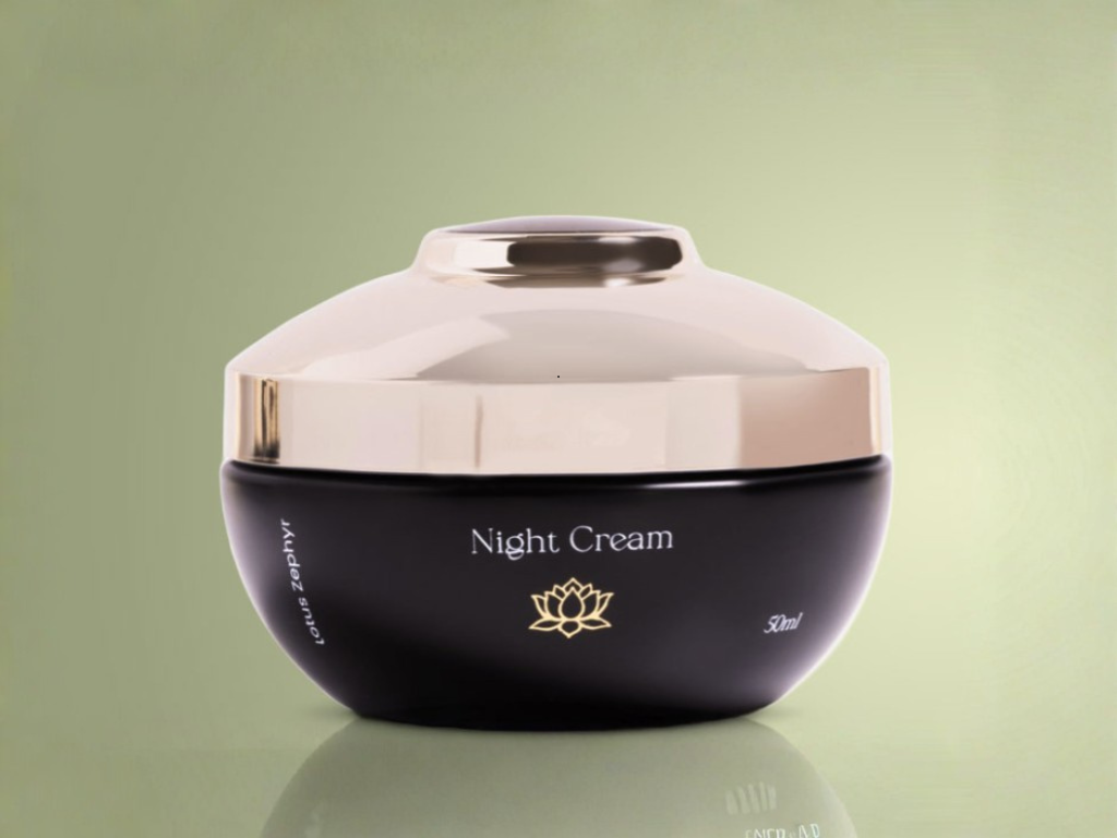 Foto: Cortesía. Marina Anil, fundadora de Lotus Zephyr –marca de skincare natural nacida en Miami–, llegó a Medellín para posicionar sus cremas.