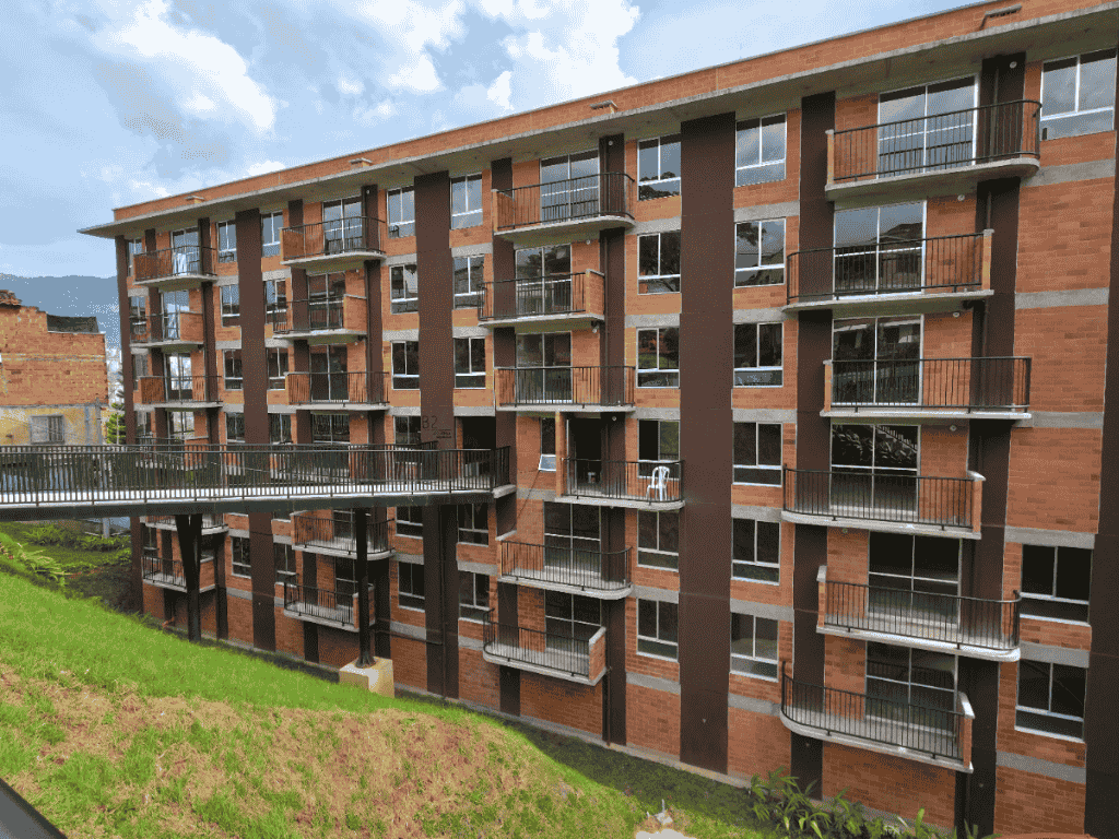 Foto: Isvimed. Isvimed pasó de riesgo a solidez, ampliando acceso a subsidios, entregando soluciones habitacionales y cerrando brechas.