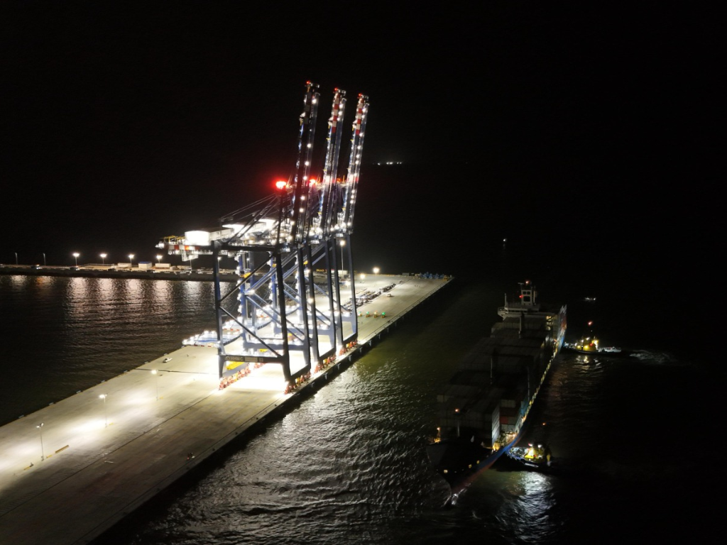 Foto: Puerto Antioquia. Puerto Antioquia finalizó con éxito su cuarto buque de prueba, validando los sistemas operativos. Solo falta habilitación del MinTransporte.