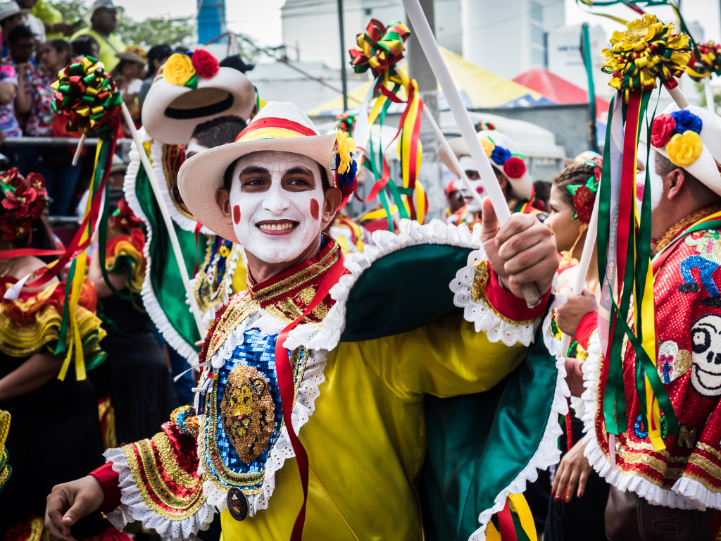 Foto: Canva. La aerolínea Wingo anunció una expansión de su capacidad para facilitar el transporte de viajeros hacia el Carnaval de Barranquilla.
