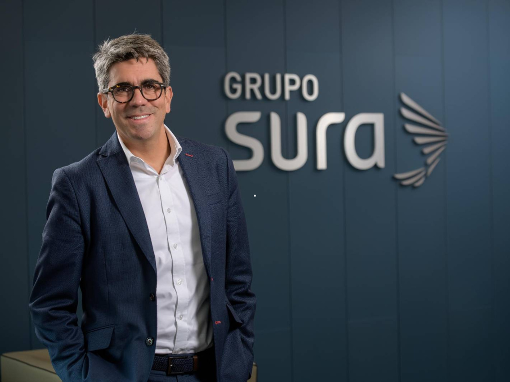 Foto: Grupo Sura. Grupo SURA reportó utilidades récord en 2025 impulsadas por Bancolombia y Suramericana. Pagará un dividendo de $2.000 por acción.