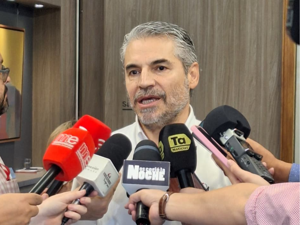 Foto: CCMA. Fredy Pulgarín, de la Cámara de Comercio de Medellín, analiza el crecimiento del 3 % de Antioquia. Oro, turismo y retos para el 2026.