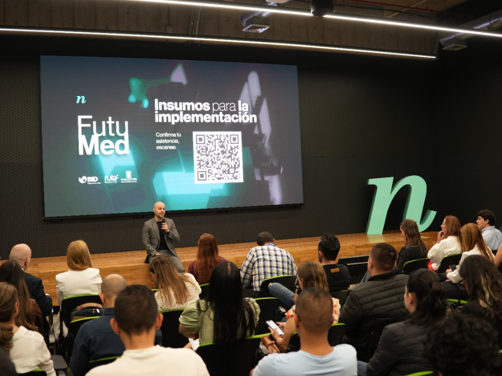 Foto: Ruta N. Ruta N y el BID definen la hoja de ruta de FutuMed, el laboratorio a cielo abierto en Medellín para salud, IA y economía circular.