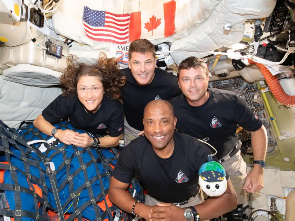 Foto: NASA. La misión Artemis II regresa este viernes 10 de abril. Este es el proceso de reingreso y el aterrizaje de la cápsula Orion en el Pacífico.