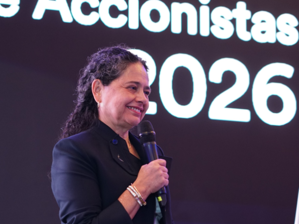 En la imagen aparece la presidente de la BMC, María Inés Agudelo Valencia.