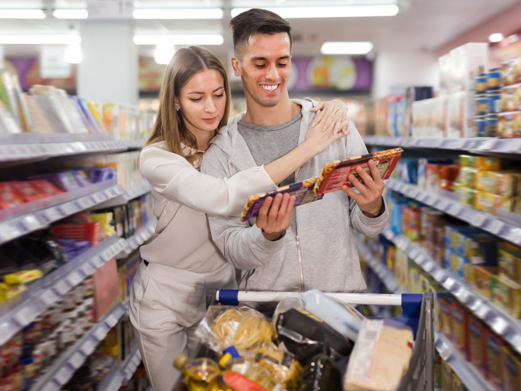 Foto: Canva. La confianza del consumidor en EE. UU. subió a 91,8 puntos en marzo de 2026, superando expectativas pese al alza de la gasolina.