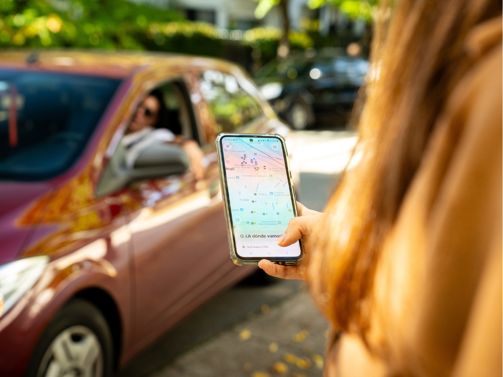 Foto: DiDi. La app DiDi refuerza su ecosistema de seguridad con IA y nuevas funciones de verificación. El 99% de sus servicios finalizan sin incidentes.