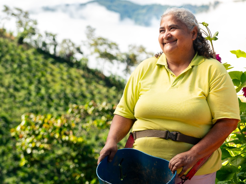 Foto: Interactuar. Análisis de la economía plateada en Colombia. El 26% de microempresarios en Antioquia supera los 56 años de vida.