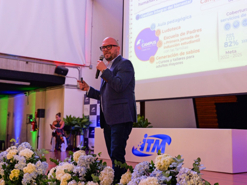 Foto: ITM. El rector Alejandro Villa Gómez presentó resultados del ITM 2025: Ejecución de $709 mil millones, 1.059% de crecimiento regional y liderazgo.