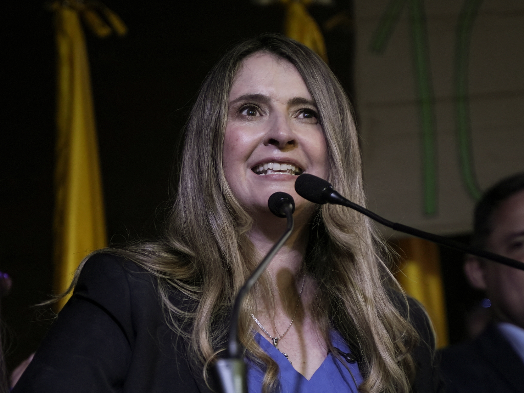 En la imagen aparece Paloma Valencia.