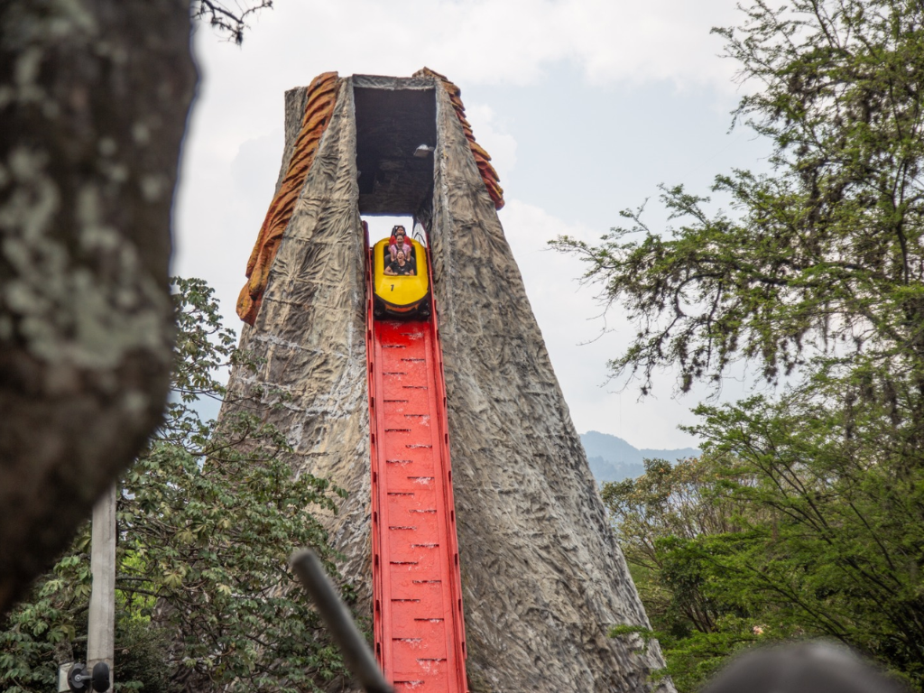 Foto: Parque Norte. Este domingo 26 de abril, niños menores de 14 años entran gratis al Parque Norte en Medellín. Conozca requisitos y horarios.