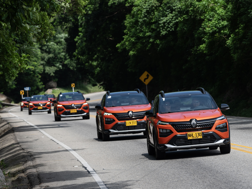 Foto: Renault. RENAULT-Sofasa comparte consejos para viajar en Semana Santa según su motor: combustión, híbrido o eléctrico.