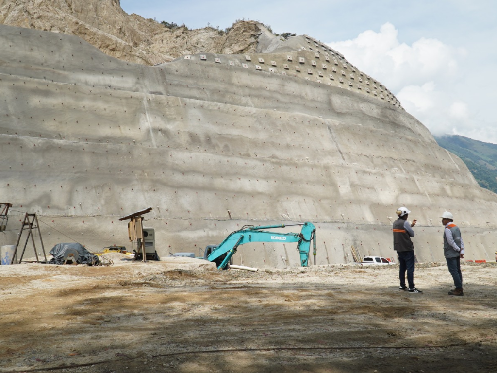 Foto: Covipacífico. La vía Pacífico 1 registra un avance del 60% en las obras del Retorno 2 en Las Areneras (Amagá). Conozca el cronograma de entrega.