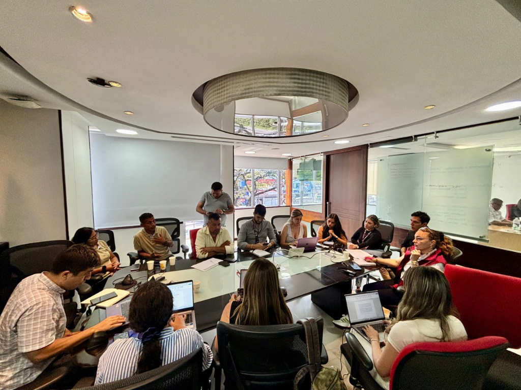 Foto: MinTrabajo. El MinTrabajo intervino a Celsia Colombia tras denuncias de Sintraelecol. Investigan supuestos retiros y despidos masivos.