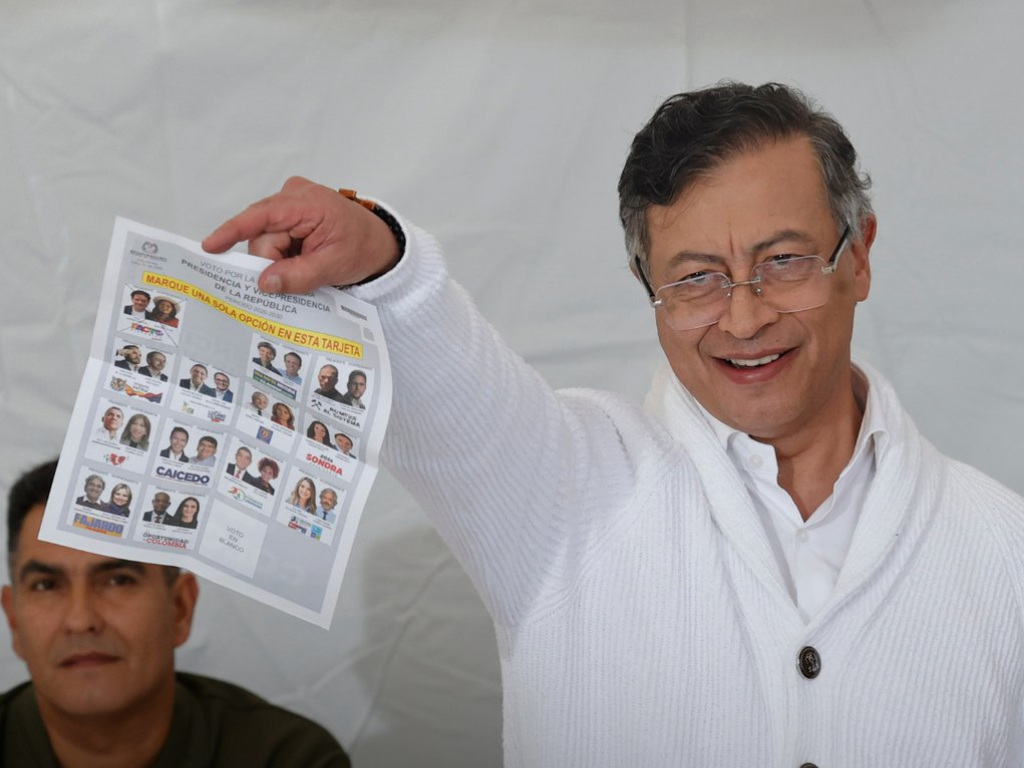 Foto: Cortesía. Analizamos la controvertida postura del procurador Gregorio Eljach ante la exhibición de tarjetones de Petro y Benedetti.