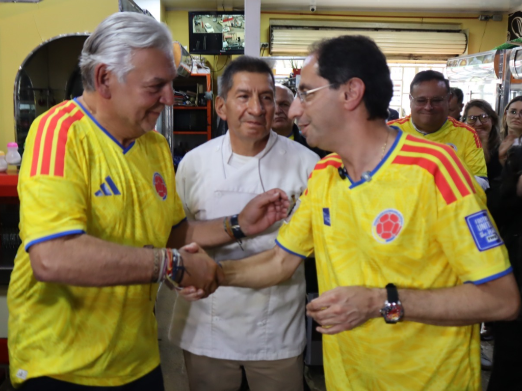 Foto: Fenalco. Jaime Alberto Cabal anunció el oficial apoyo de Fenalco a la candidatura de Abelardo de la Espriella y José Manuel Restrepo.