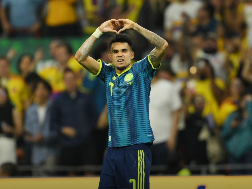 Foto: FIFA. La Selección Colombia lidera el Grupo K en el Mundial de 2026 al imponerse 3-1 sobre Uzbekistán. Muñoz, Días y Campaz marcaron los goles.
