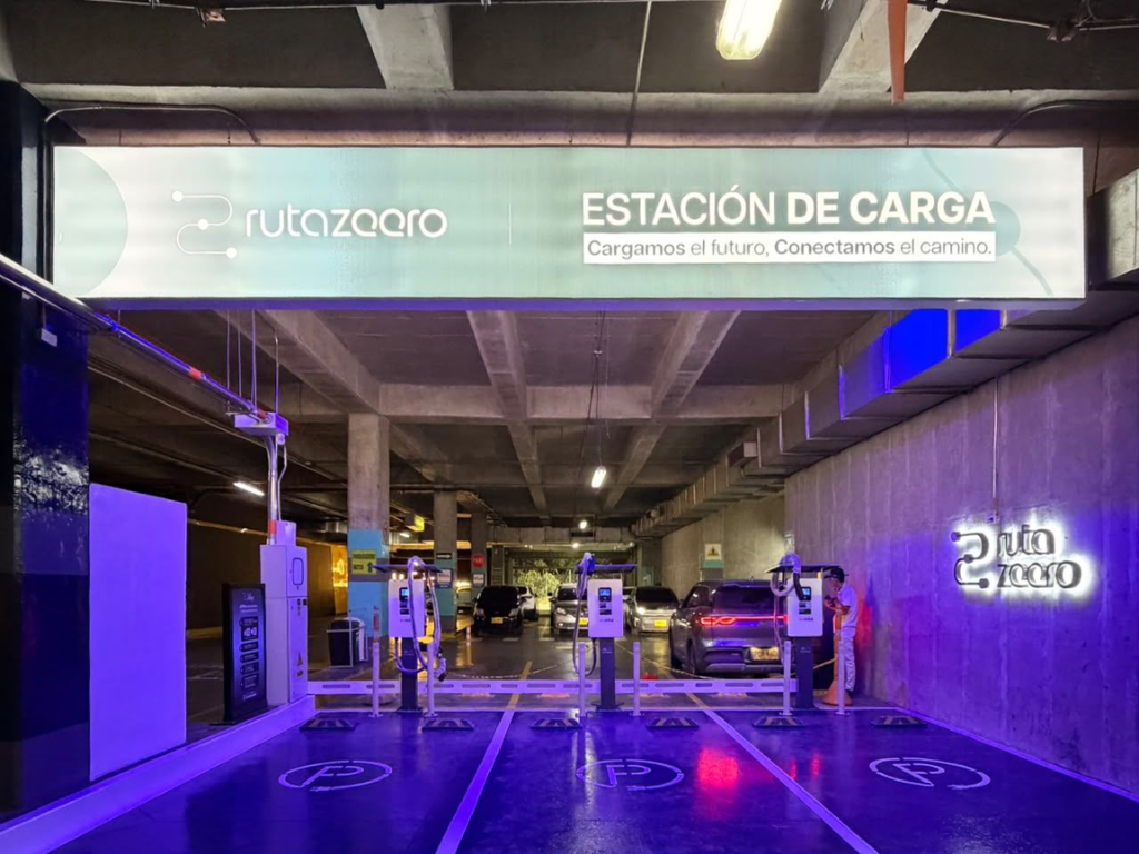 Foto: Cortesía. EVInka EMobility estrena su primera electrolinera pública de carga rápida (60 kW) en Colombia. Estará ubicada en Unicentro Pereira.