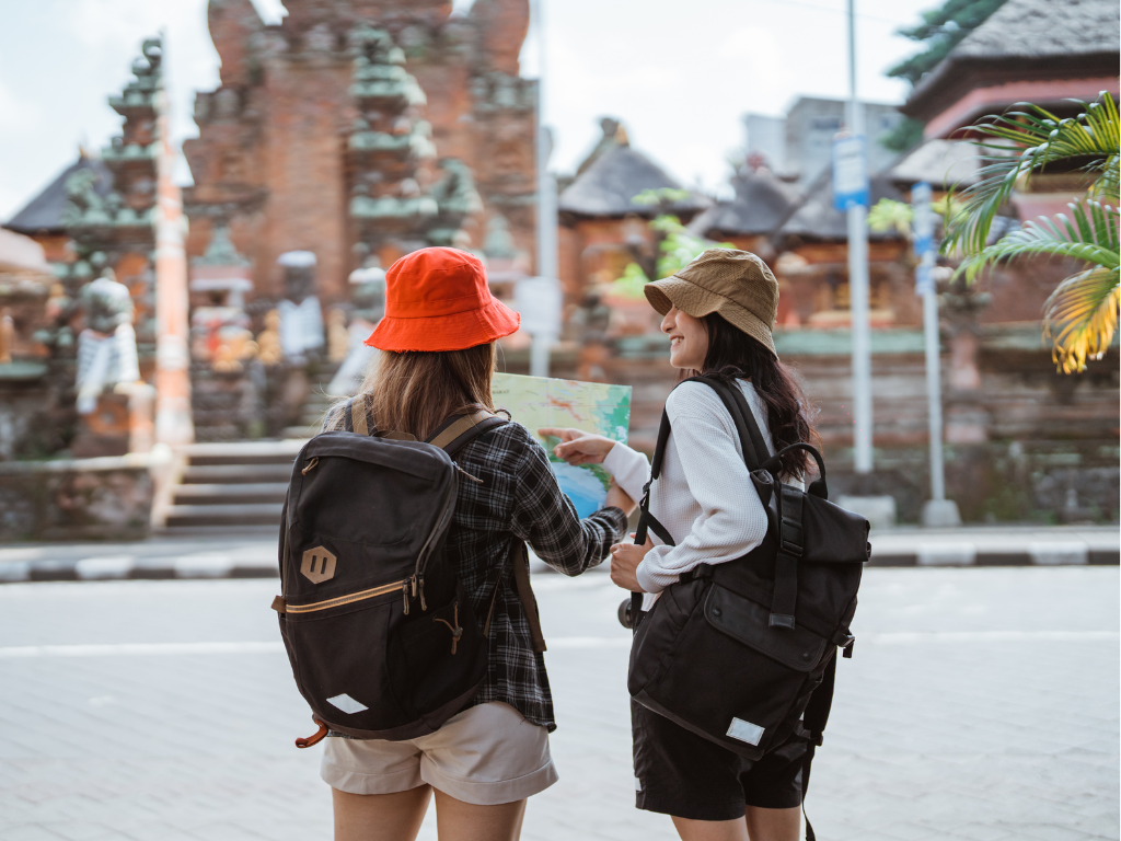 Foto: Canva. La propuesta de reforma tributaria busca eliminar la exención del IVA a turistas extranjeros. Conozca los argumentos de MinHacienda.
