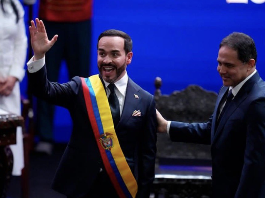 Foto: Cortesía. Abelardo de la Espriella juró como presidente de Colombia 2026-2030. Con su vicepresidente José Manuel Restrepo, inicia la "Patria Milagro".