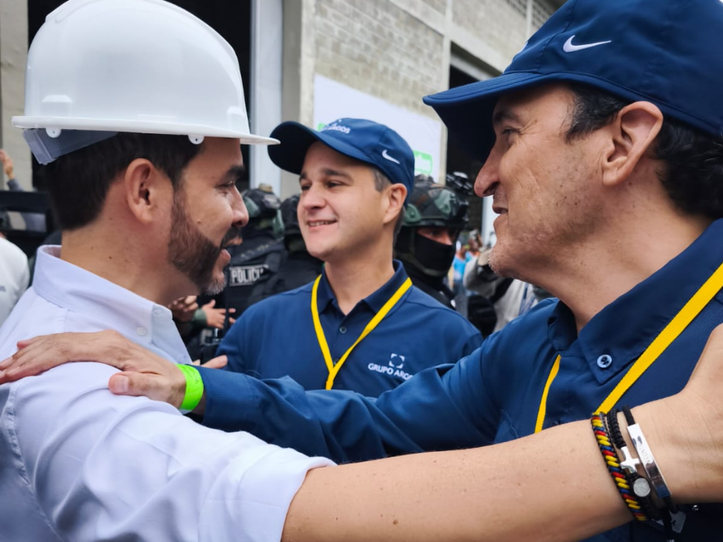Foto: Argos. Grupo Argos presentó Casa Pacífico, un prototipo de vivienda rural adaptado al clima del Chocó para construir 1.000 hogares con la iniciativa Adopta un Hogar.
