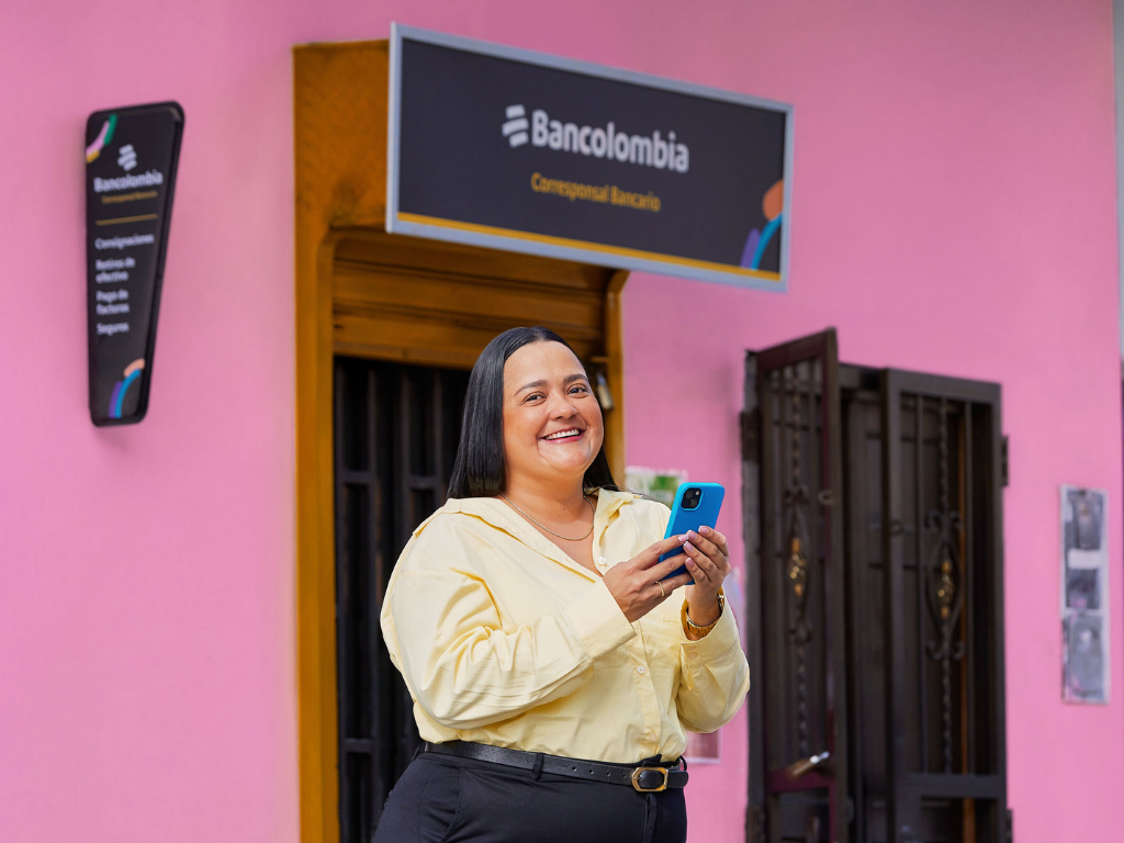 Foto: Bancolombia. Los corresponsales bancarios cumplen 20 años en Colombia. Bancolombia lidera la red con más de 28.000 puntos en 1.094 municipios del país.