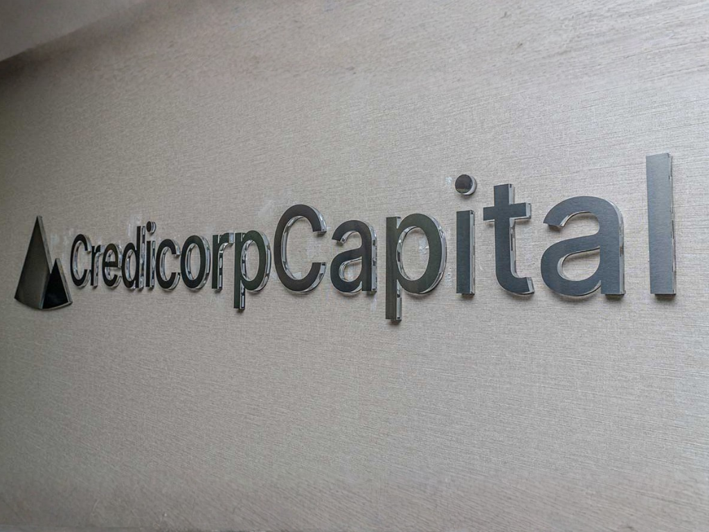 Foto: Credicorp. Un reporte especial de Credicorp Capital advierte un incremento en la inflación en Colombia hasta de 7,0% en 2026 debido al fenómeno de El Niño.