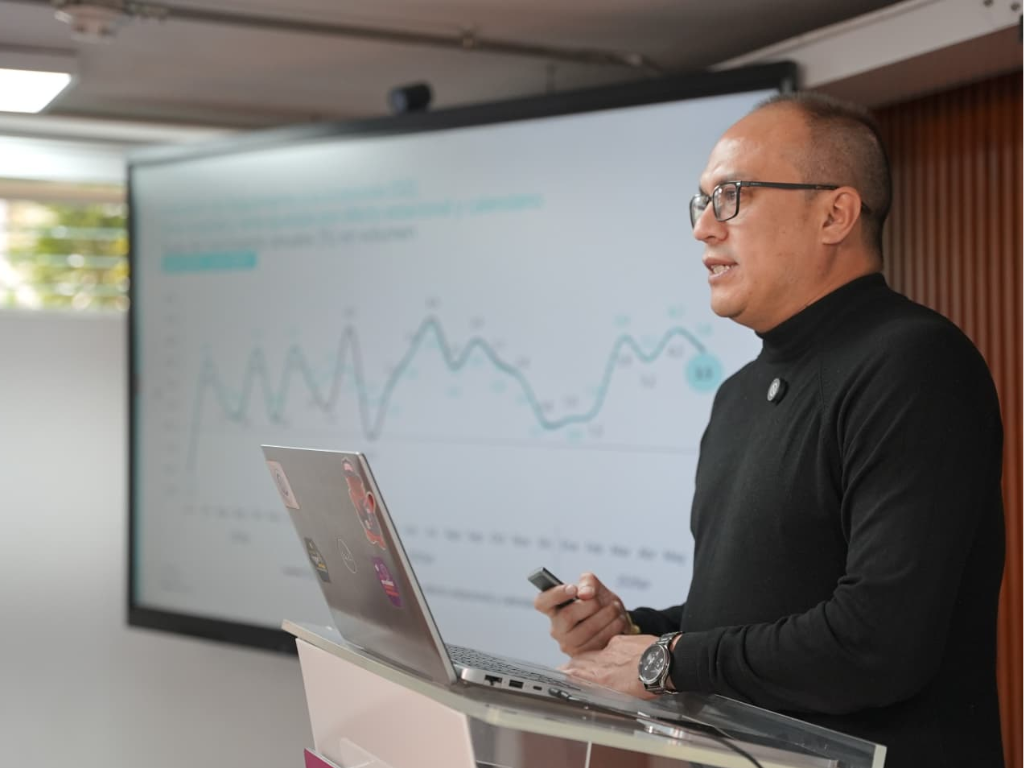 Foto: DANE. El Indicador de Seguimiento a la Economía (ISE) de Colombia creció 3,51% en junio de 2026. Conozca qué sectores impulsaron el PIB y el balance del semestre.