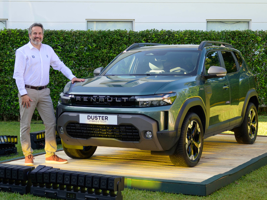 Foto: Renault- Renault presentó en Colombia la nueva Duster Hybrid E-Tech 4X4 de 150 hp con transmisión EDC. Conozca su precio, ficha técnica y detalles.