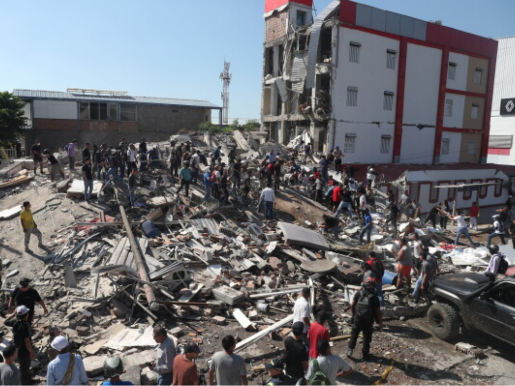 Foto: Cortesía. El Gobierno declaró desastre nacional tras terremoto en Colombia. El Ejército desplegó 180 soldados de rescate en Cali, Chocó y Eje Cafetero.