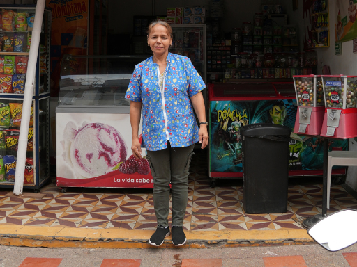 Foto: Postobón. Las ayudas de Postobón a tenderos movilizan $30.000 millones tras el sismo. Conozca el plan para 1.000 comercios, recicladores y colegios.