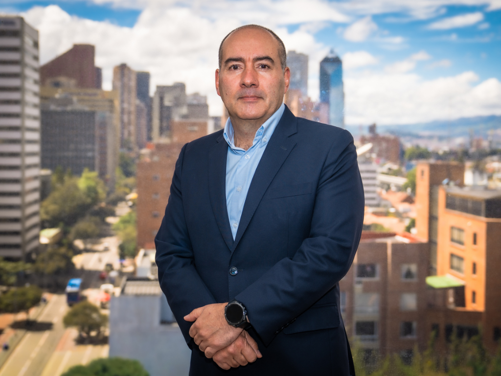 Foto: Analdex. Un récord de importaciones en Colombia de US$80.000 millones prevé Analdex para 2026. Santiago Pardo advierte el impacto del gas y la revaluación.