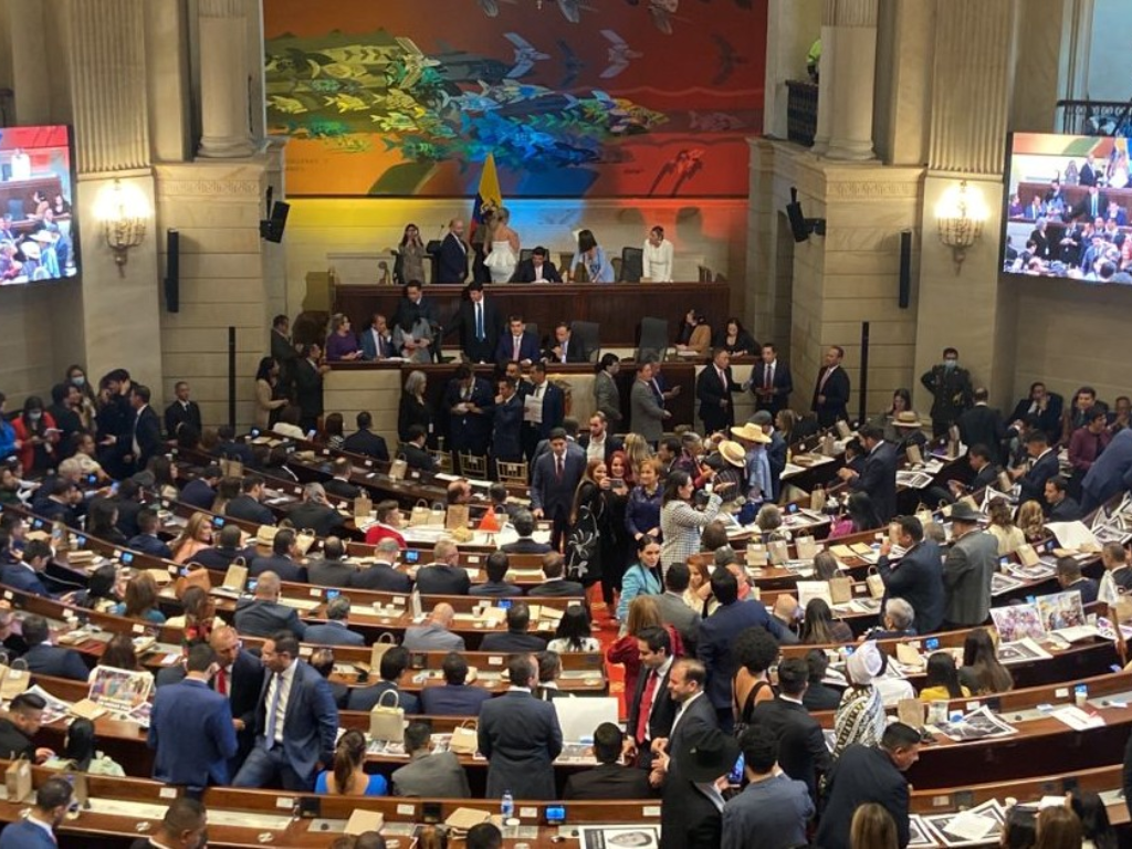 Foto: Cortesía. El Presupuesto de 2027 saldría por decreto tras un vicio de trámite sin conciliación. La medida costaría una adición de $3 billones a la salud.